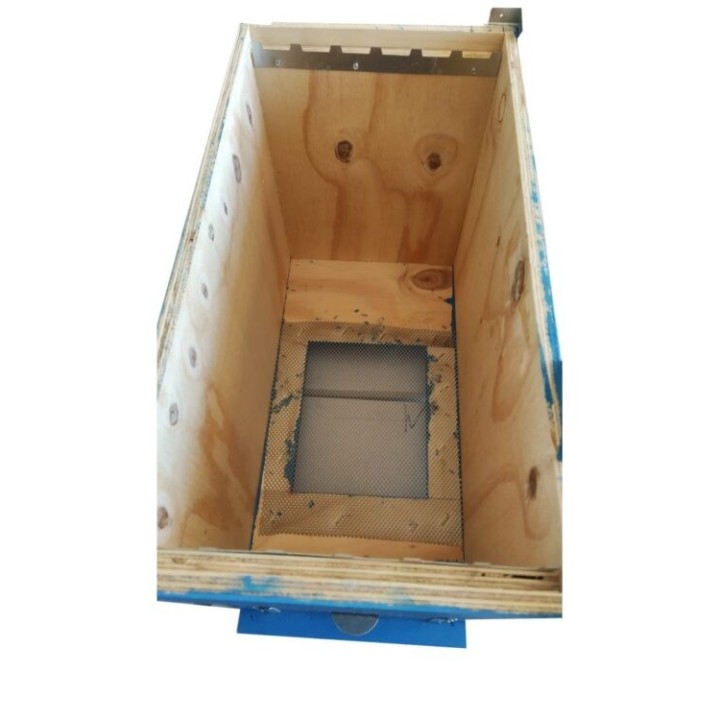 Portasciami Da 6 Favi Con Coprifavo E Coperchio In Lamiera